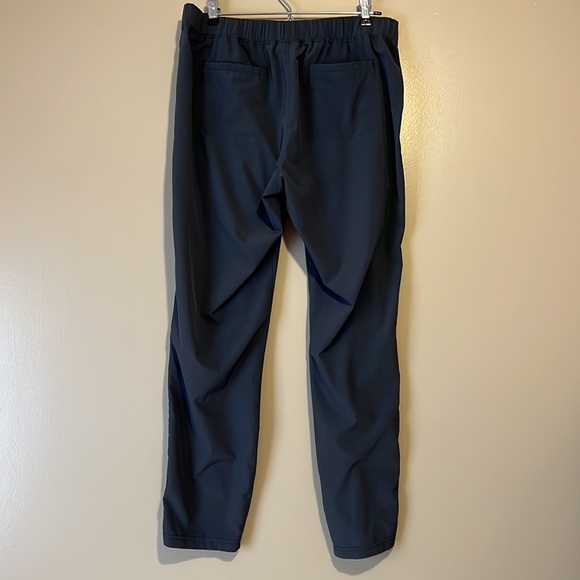 Athleta Aspire Ankle Pant in Grey - Picture 3 of 8